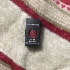 Mac bright red glitter brilliants